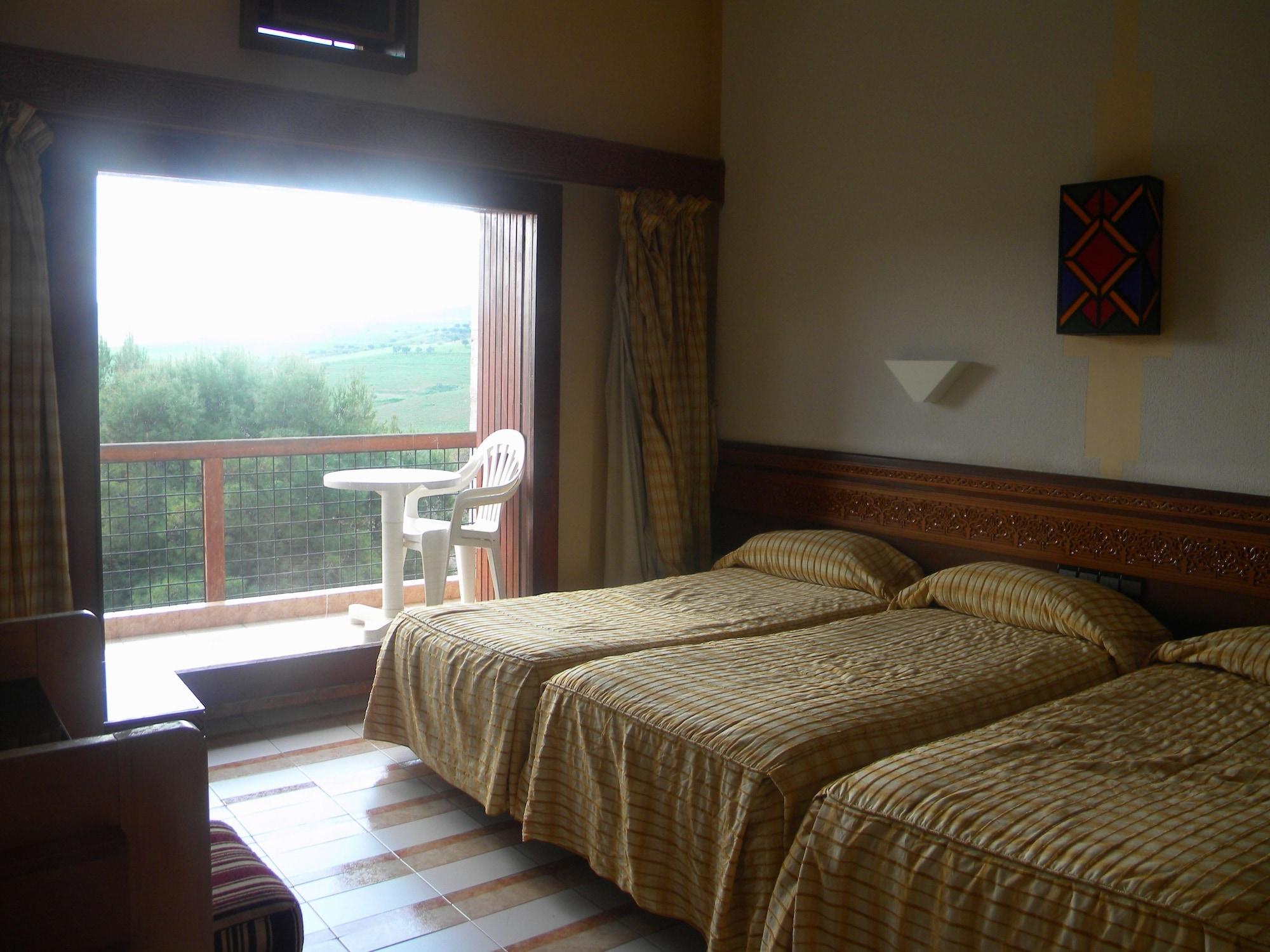 Sidi Harazem Hotel Exterior photo